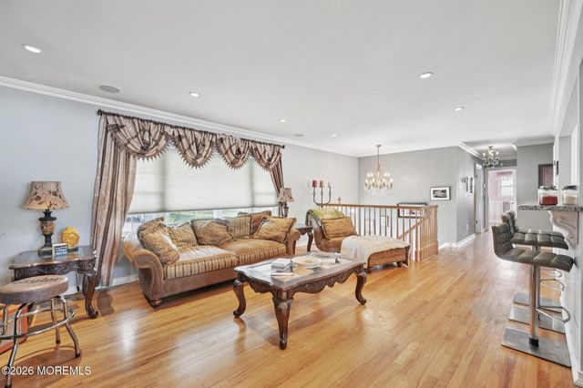 676 Rutgers Place, Paramus, NJ 07652