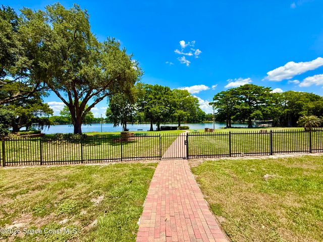 1662 Tremont Lane, Winter Park, FL 32792
