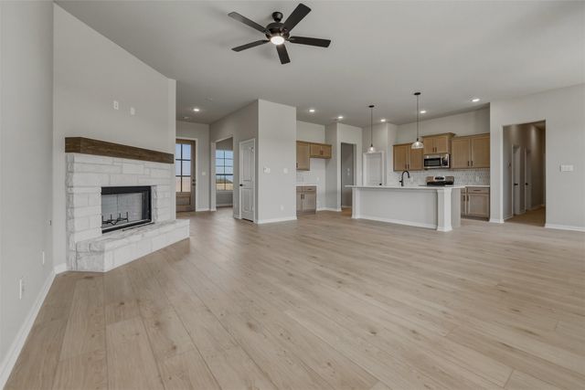 153 Big Sky Road, Decatur, TX 76234