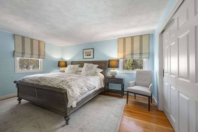 19 Lebanon, Melrose, MA 02176