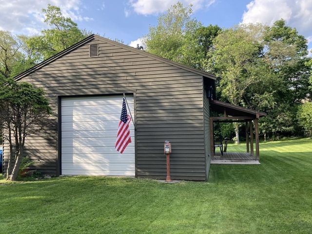 19 Lebanon, Melrose, MA 02176