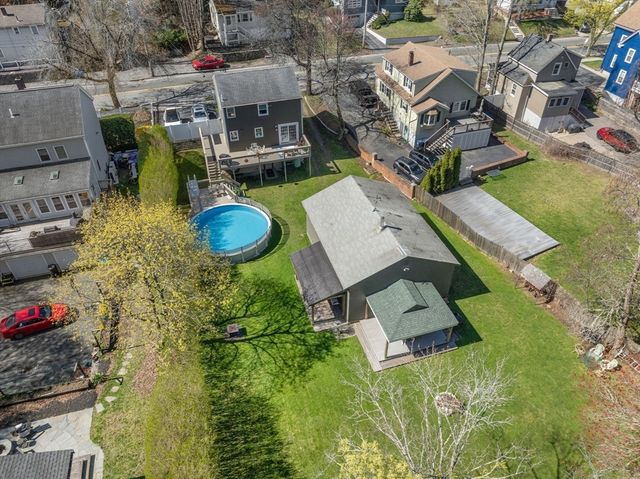 19 Lebanon, Melrose, MA 02176