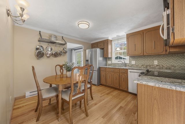 19 Lebanon, Melrose, MA 02176
