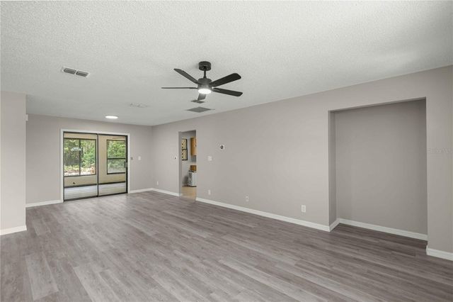 12185 SE 61ST COURT, Belleview, FL 34420