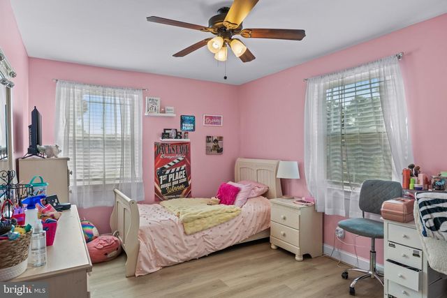 86 DEER PARK CIR, Blackwood, NJ 08012