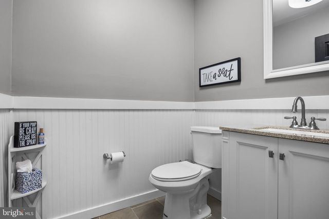 86 DEER PARK CIR, Blackwood, NJ 08012