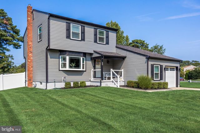 86 DEER PARK CIR, Blackwood, NJ 08012