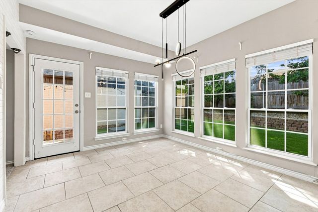 2520 Bear Haven Drive, Grapevine, TX 76051
