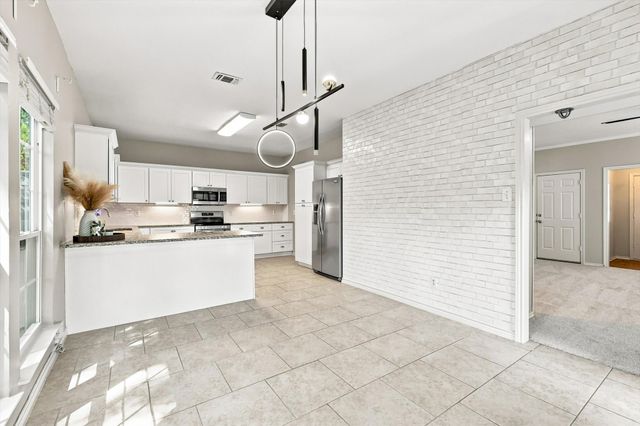 2520 Bear Haven Drive, Grapevine, TX 76051