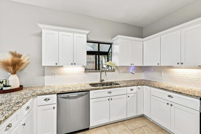 2520 Bear Haven Drive, Grapevine, TX 76051