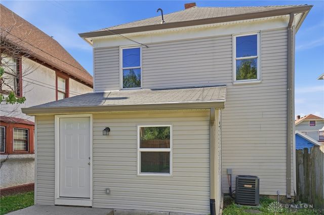 1045 Wyoming Street, Dayton, OH 45410