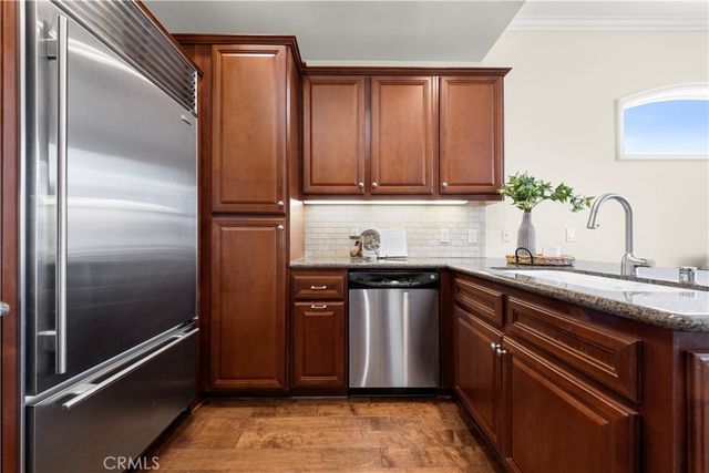 401 Bernard Street 409, Costa Mesa, CA 92627