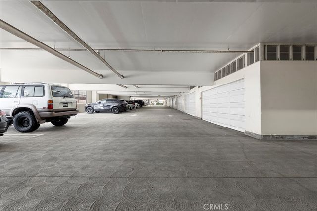 401 Bernard Street 409, Costa Mesa, CA 92627