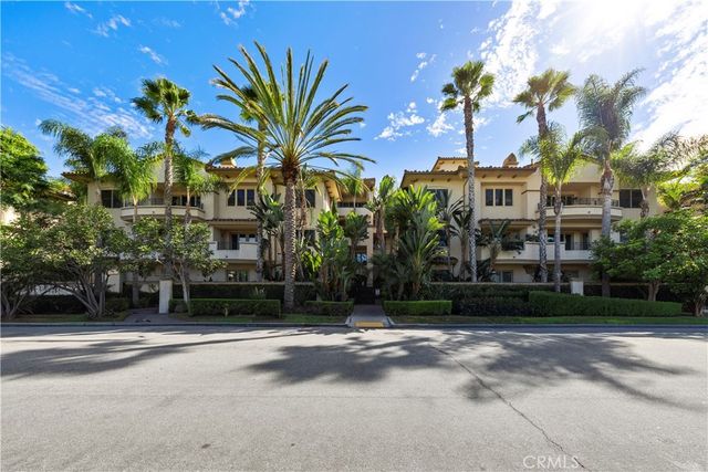 401 Bernard Street 409, Costa Mesa, CA 92627