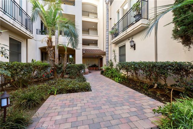 401 Bernard Street 409, Costa Mesa, CA 92627
