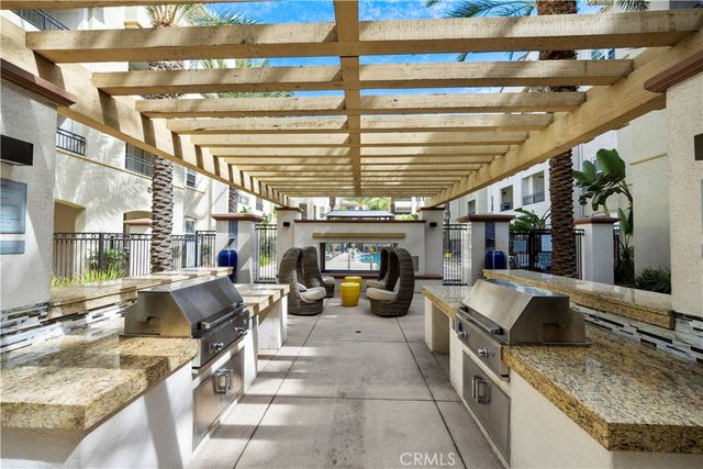 401 Bernard Street 409, Costa Mesa, CA 92627