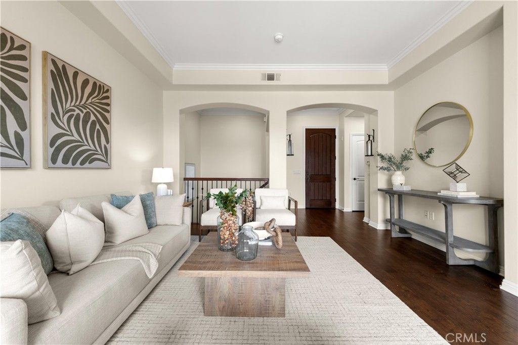 401 Bernard Street 409, Costa Mesa, CA 92627