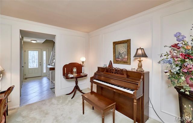 1503 Walpole Drive, Chesterfield, MO 63017