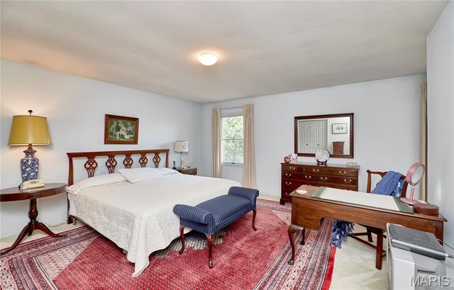 1503 Walpole Drive, Chesterfield, MO 63017