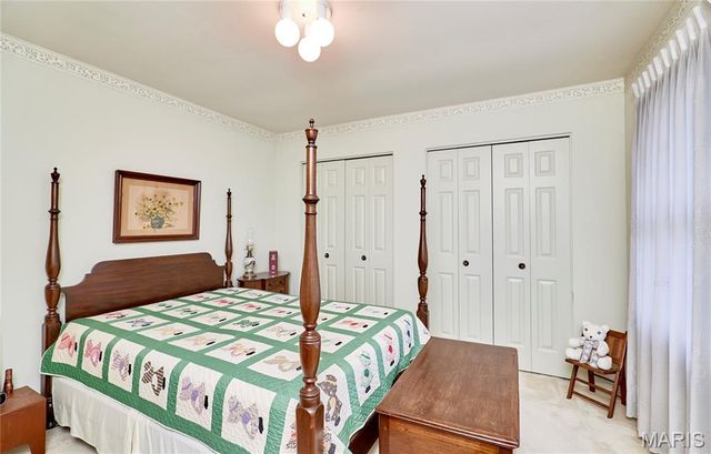 1503 Walpole Drive, Chesterfield, MO 63017