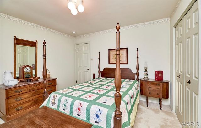 1503 Walpole Drive, Chesterfield, MO 63017