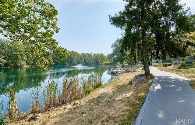 1503 Walpole Drive, Chesterfield, MO 63017