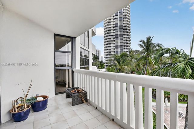 1000 Island Boulevard 503, Aventura, FL 33160