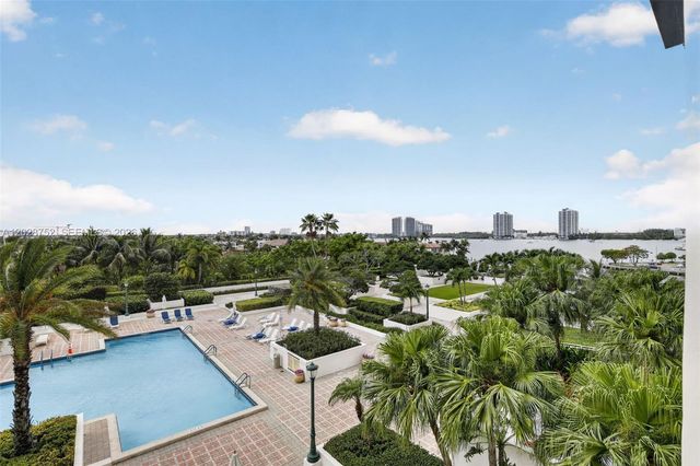 1000 Island Boulevard 503, Aventura, FL 33160