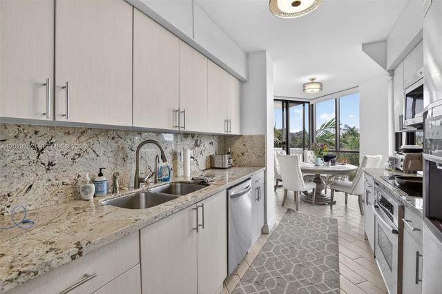 1000 Island Boulevard 503, Aventura, FL 33160