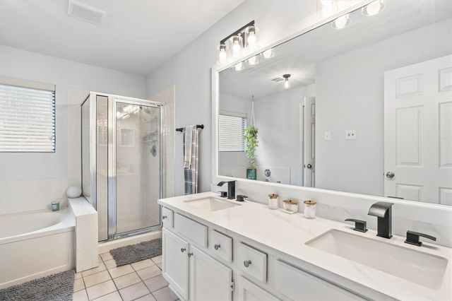 819 Rolling Run Court, Houston, TX 77062