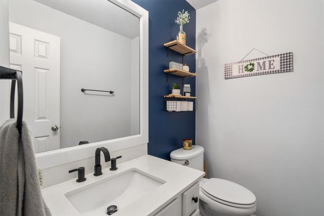 819 Rolling Run Court, Houston, TX 77062