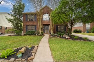 819 Rolling Run Court, Houston, TX 77062