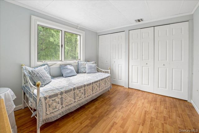 32 Carolina Drive, New City, NY 10956