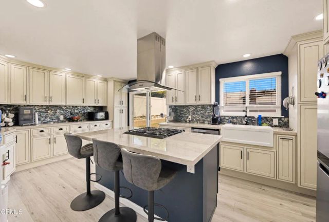 1820 Temple Avenue, Camarillo, CA 93010