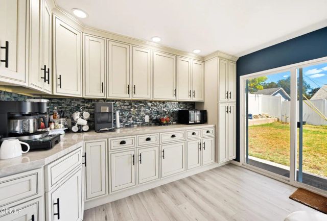 1820 Temple Avenue, Camarillo, CA 93010