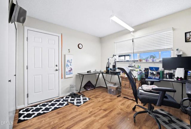 1820 Temple Avenue, Camarillo, CA 93010