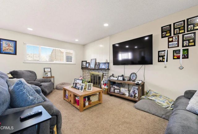 1820 Temple Avenue, Camarillo, CA 93010