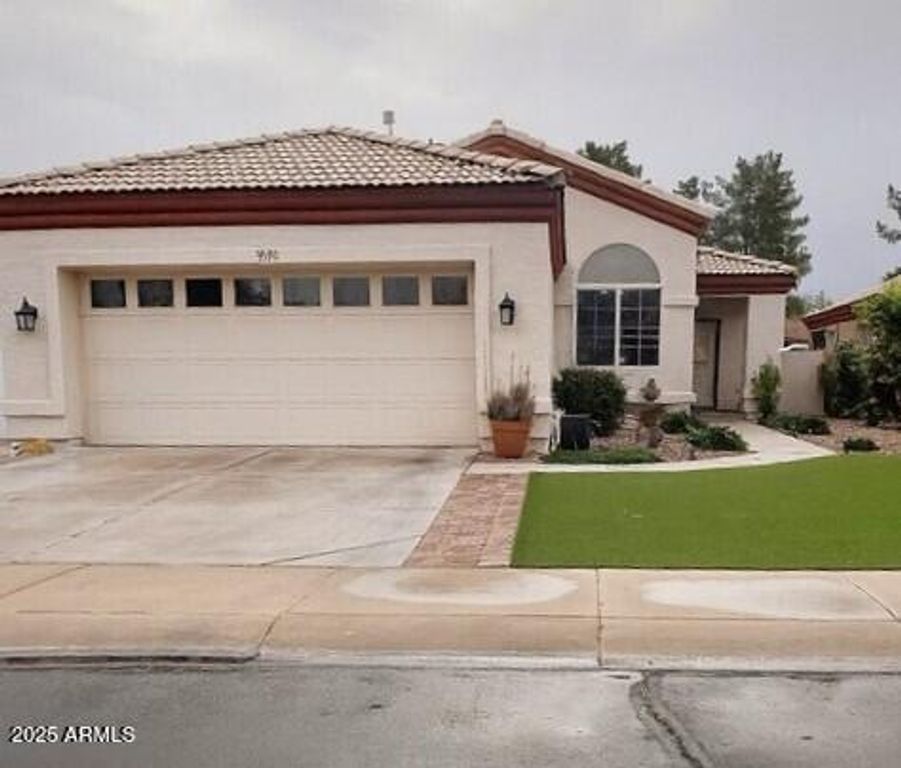 2059 E HURON Court, Gilbert, AZ 85234