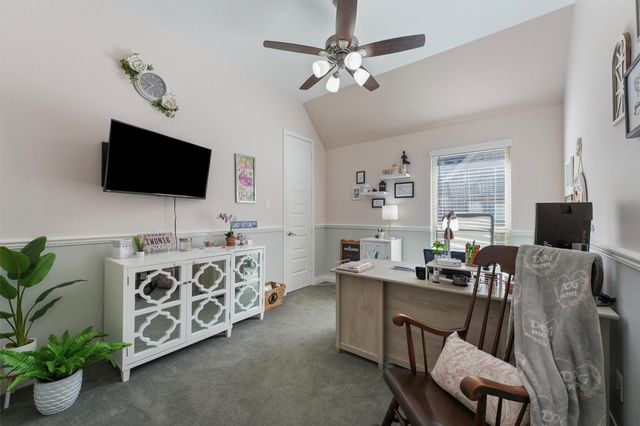 19219 Yellow Chestnut Lane, New Caney, TX 77357