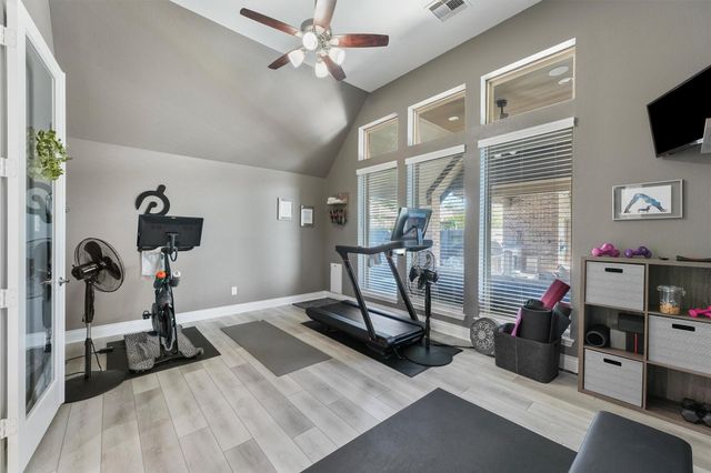 19219 Yellow Chestnut Lane, New Caney, TX 77357