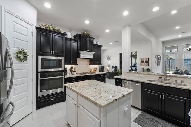 19219 Yellow Chestnut Lane, New Caney, TX 77357