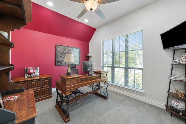 19219 Yellow Chestnut Lane, New Caney, TX 77357