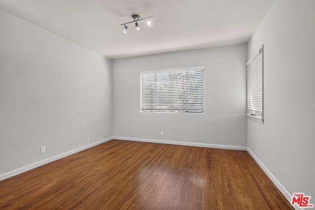 1727 Delaware Avenue, Santa Monica, CA 90404