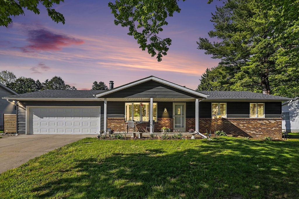 5225 Lands End Drive, Cooper Twp, MI 49009