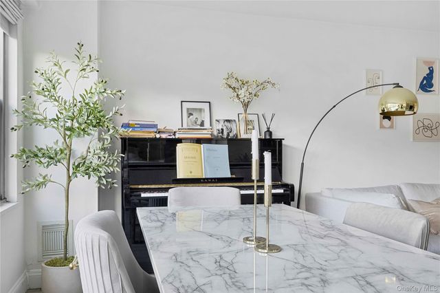 1020 Grand Concourse 6M, Bronx, NY 10451