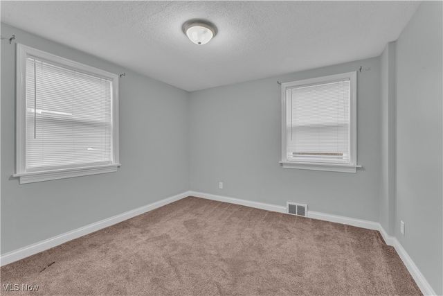 627 Poland Avenue, Struthers, OH 44471