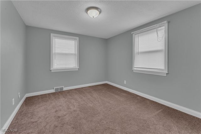 627 Poland Avenue, Struthers, OH 44471