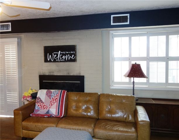 2905 Broadmoor Drive, Bryan, TX 77802