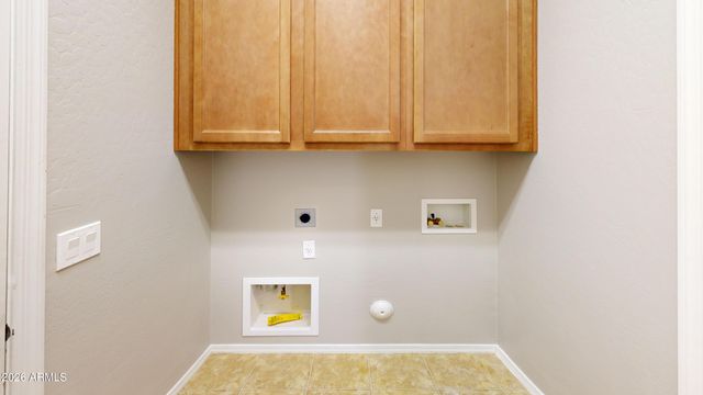 26176 W BURNETT Road, Buckeye, AZ 85396