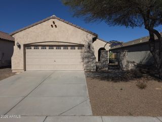 26176 W BURNETT Road, Buckeye, AZ 85396